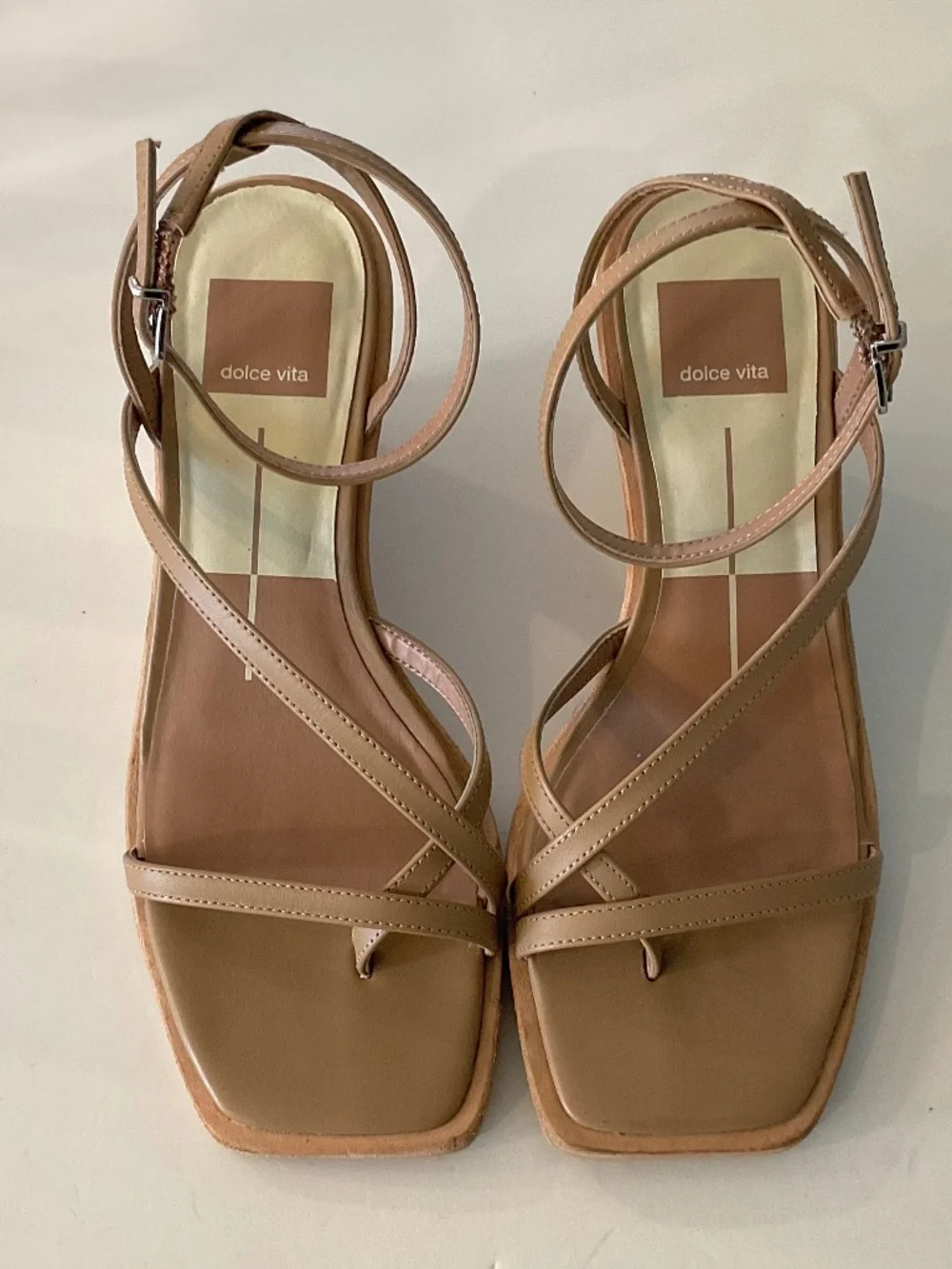DOLCE VITA Gemini Ankle Strap Wedge Sandal in Tan/Nude Size 6 NEW